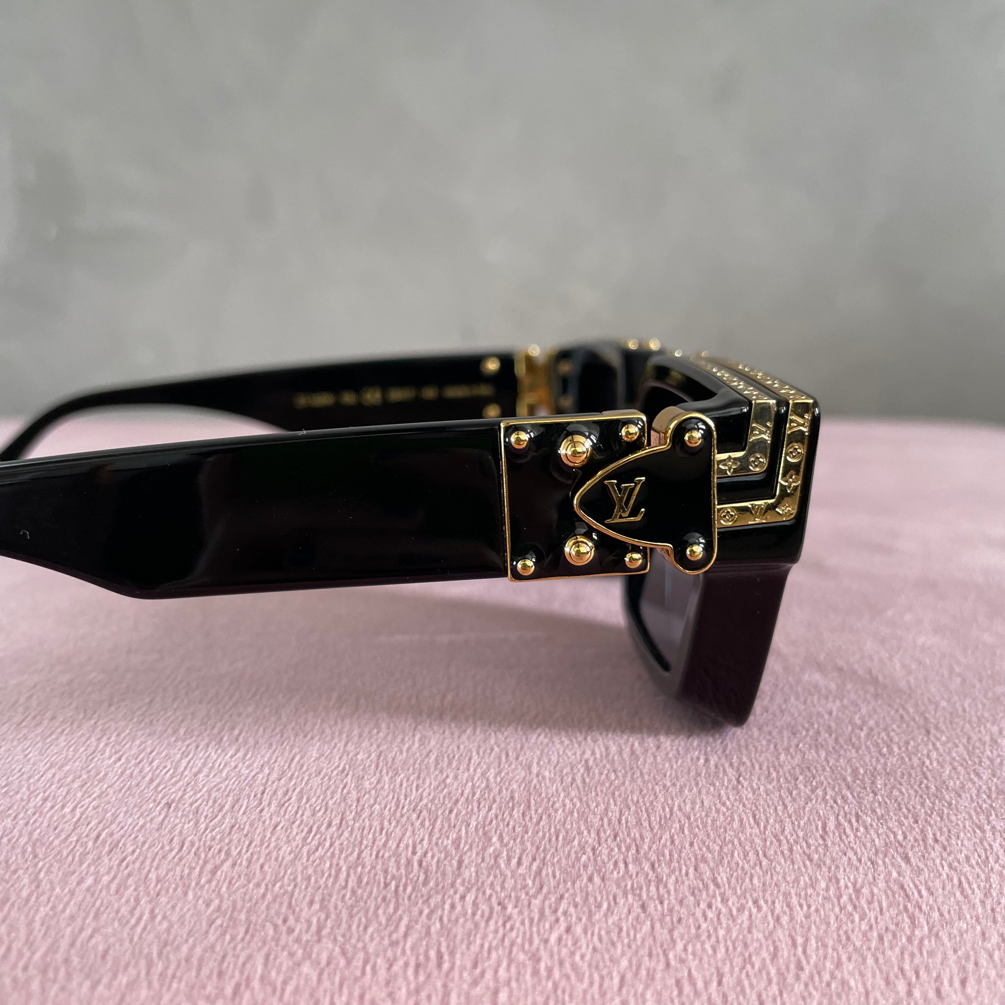Louis Vuitton 2021 1.1 Millionaires Sunglasses - Black Sunglasses,  Accessories - LOU785352