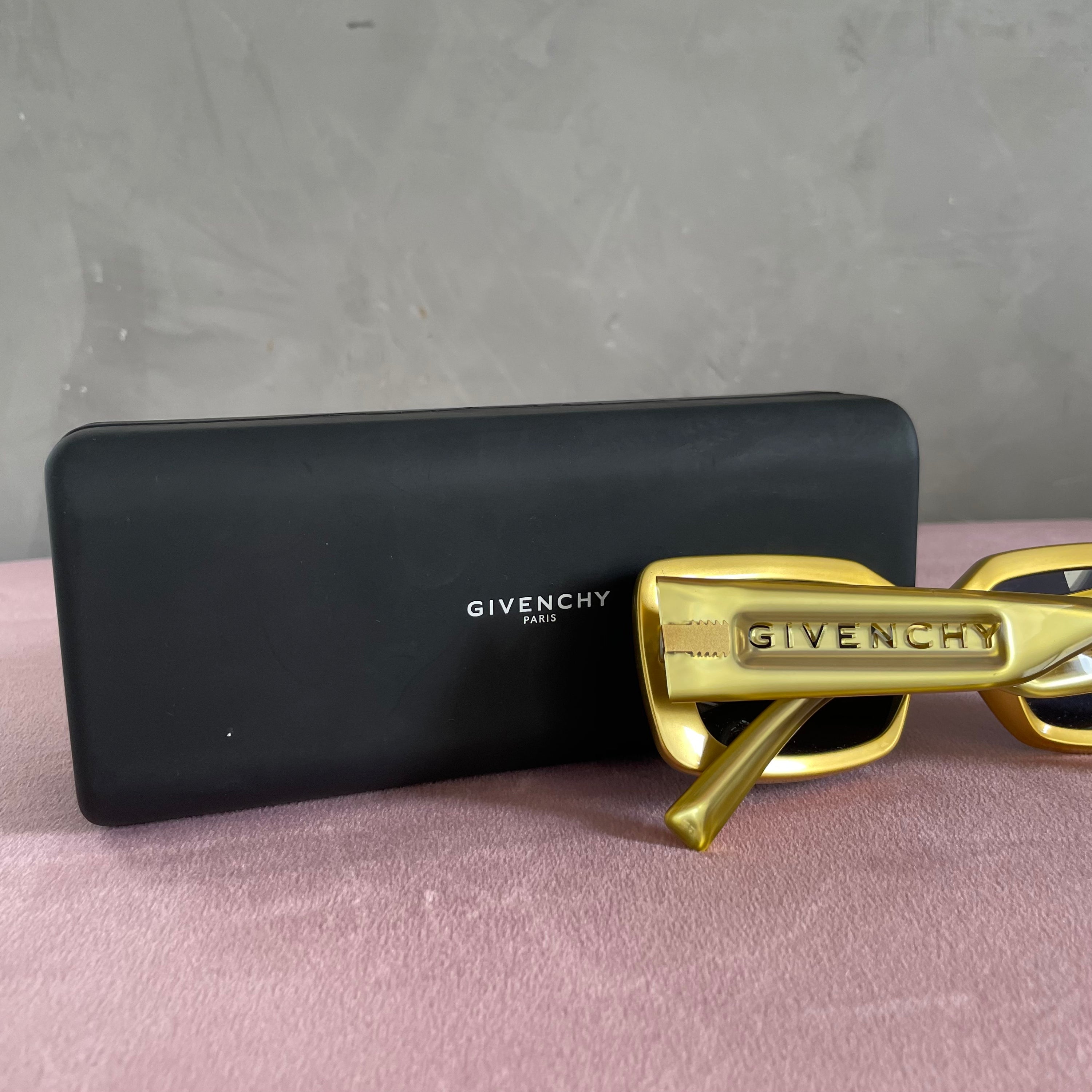 Givenchy Gold Gv 7201 Sunglasses