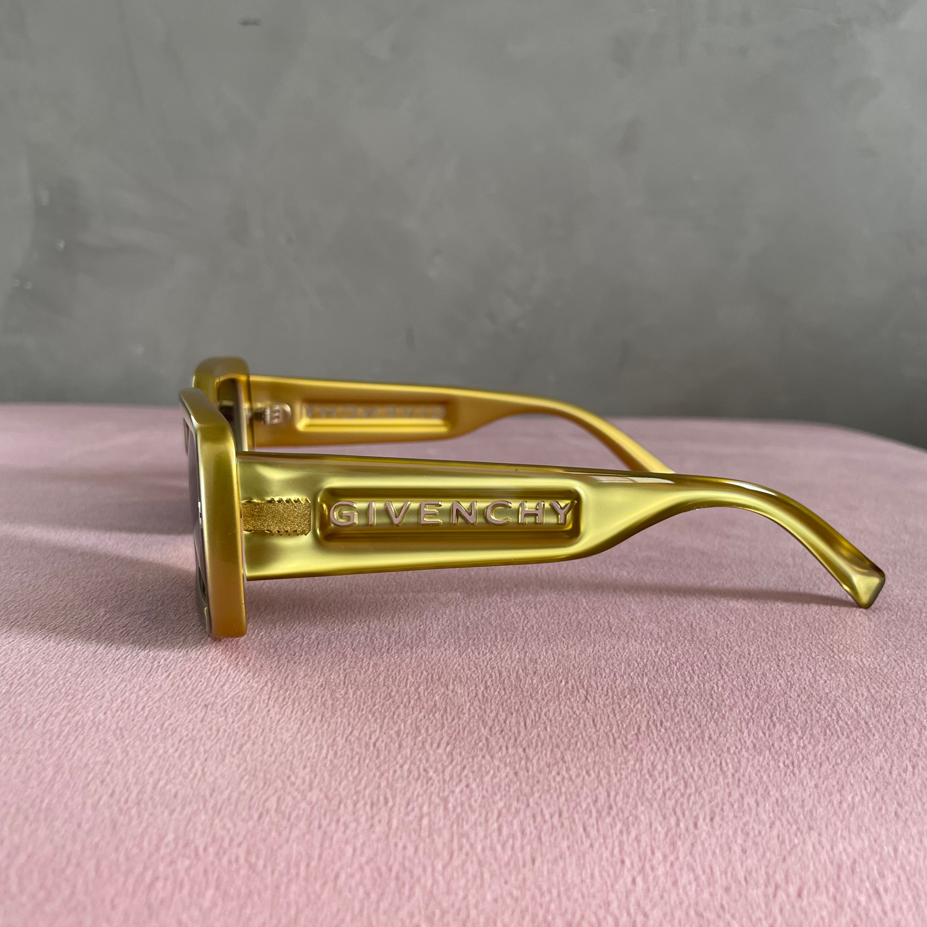Givenchy Gold Gv 7201 Sunglasses