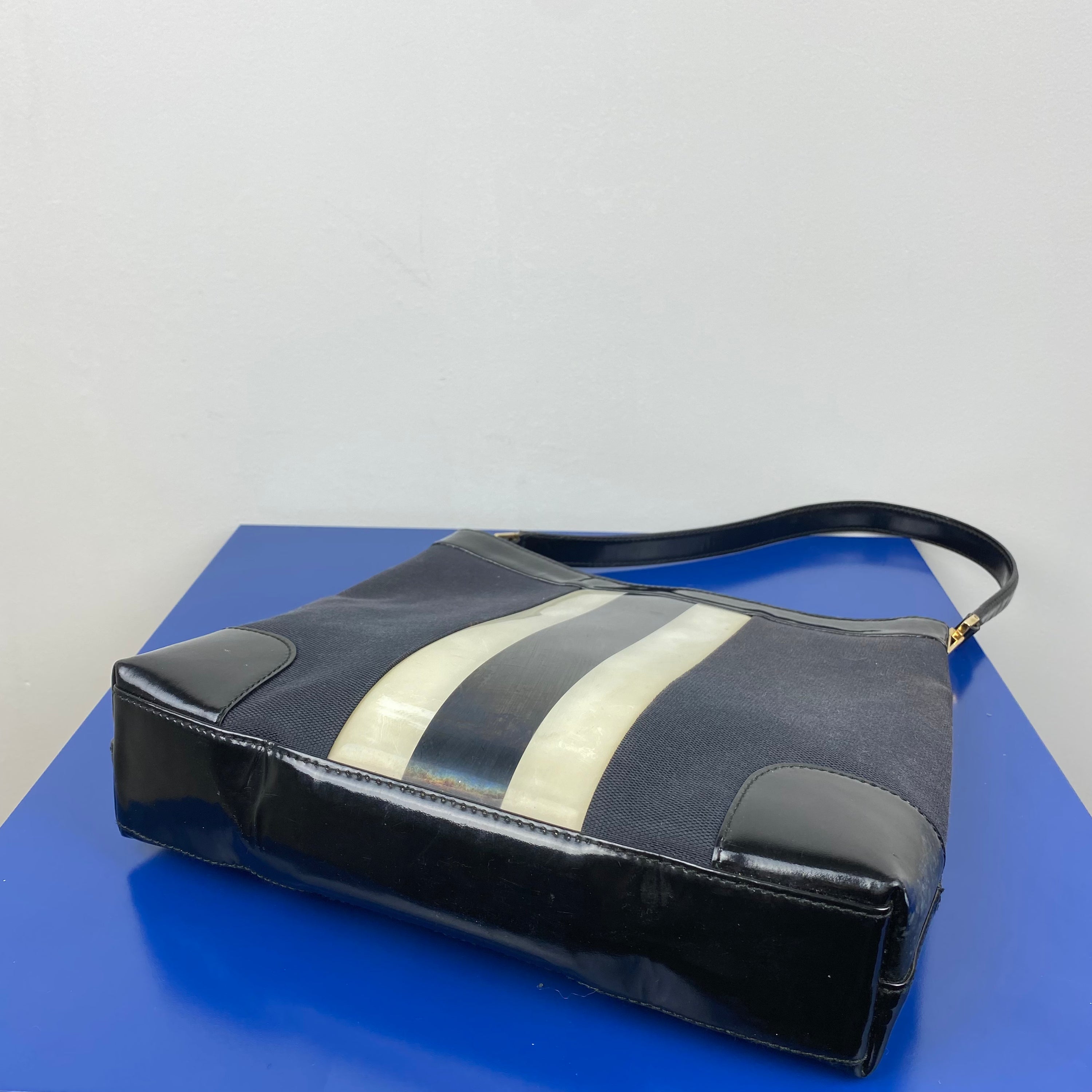 Gucci Stripes Shoulder Bag