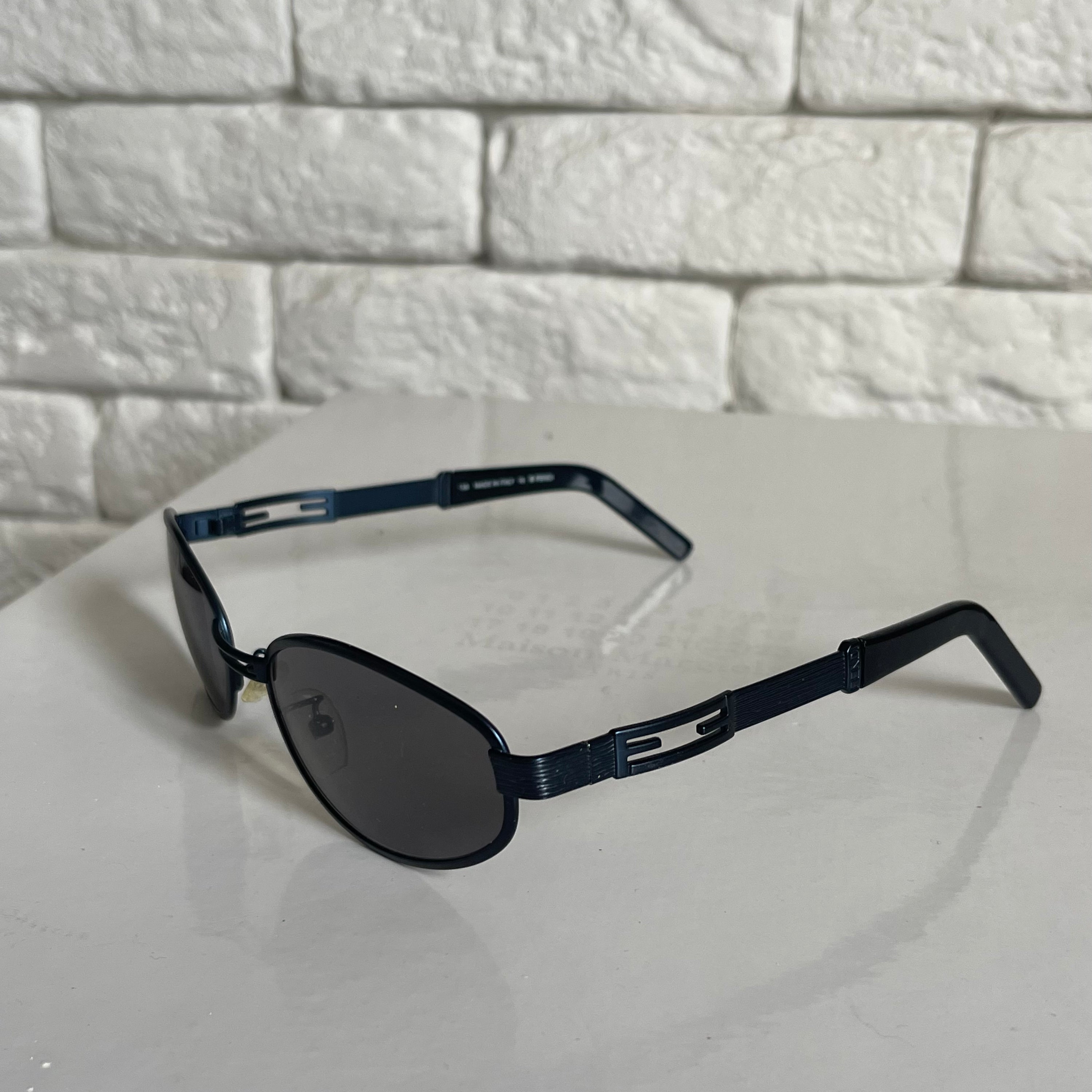 Fendi Classic Navy Sunglasses