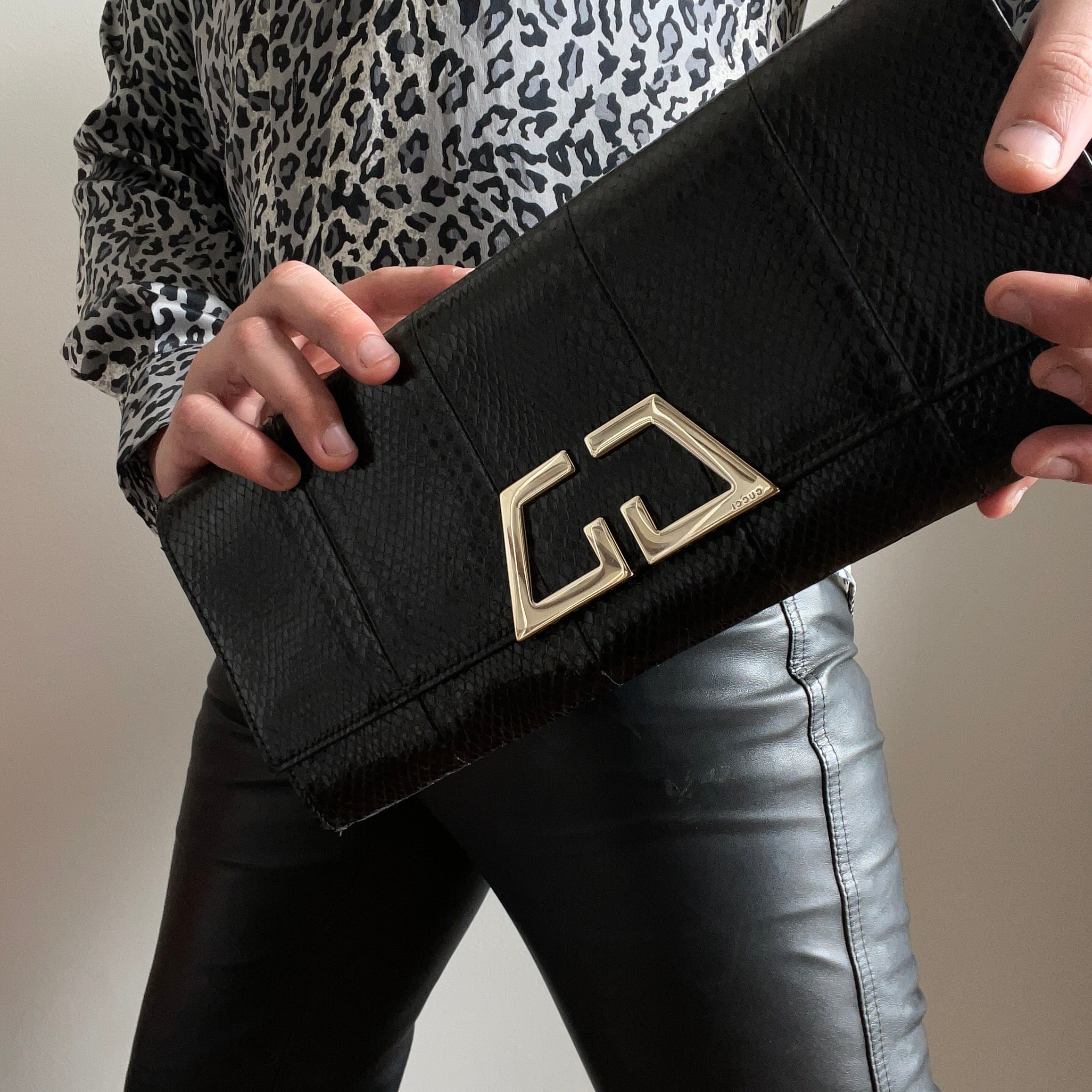 Gucci GG Logo Clutch
